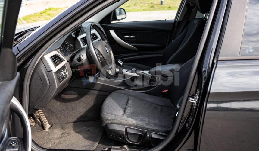 BMW Rad 3 Touring 318d f31