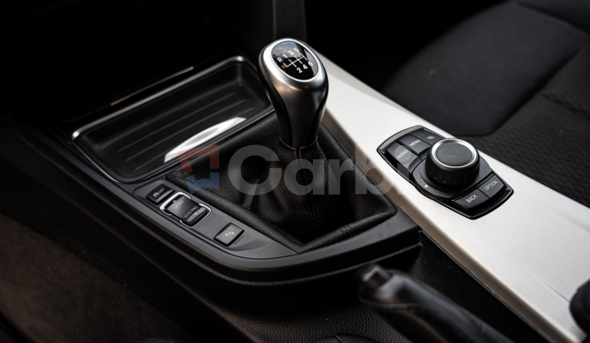 BMW Rad 3 Touring 318d f31