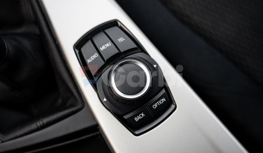 BMW Rad 3 Touring 318d f31