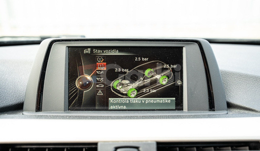 BMW Rad 3 Touring 318d f31