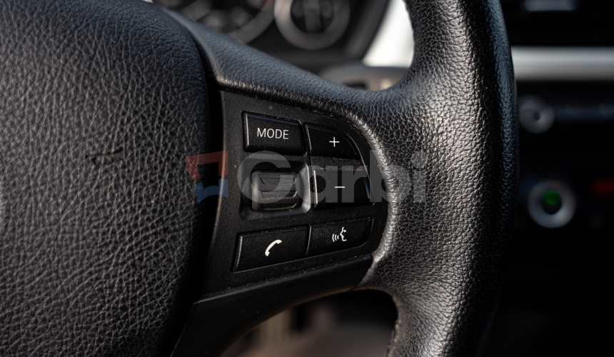 BMW Rad 3 Touring 318d f31