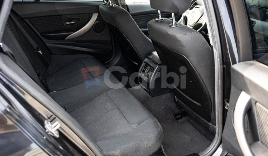 BMW Rad 3 Touring 318d f31