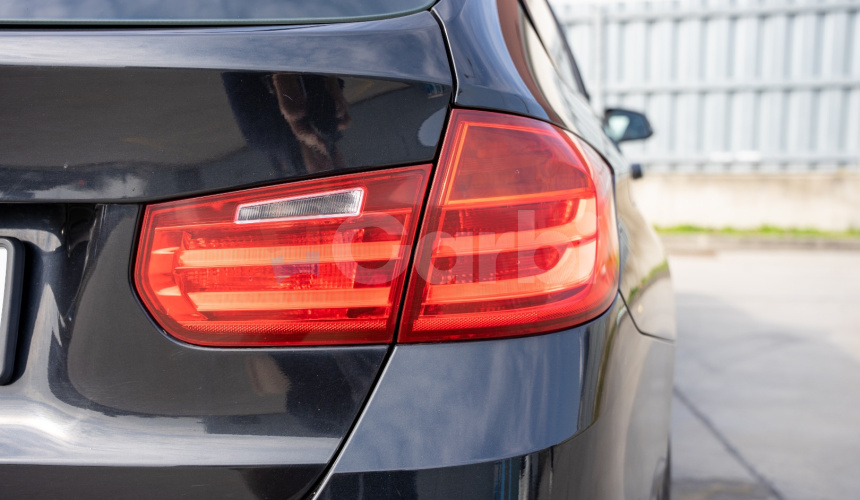 BMW Rad 3 Touring 318d f31
