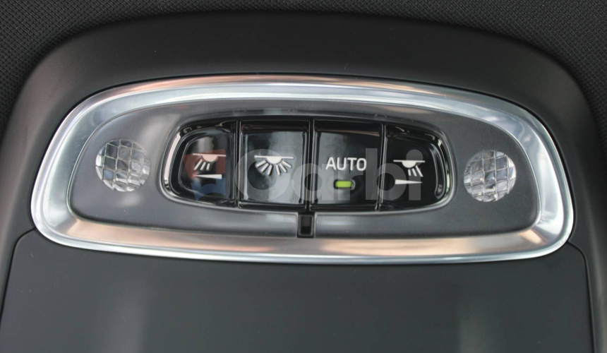 Volvo XC90 2.0 B5 Drive-E R-Design AWD A/T