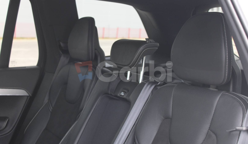 Volvo XC90 2.0 B5 Drive-E R-Design AWD A/T