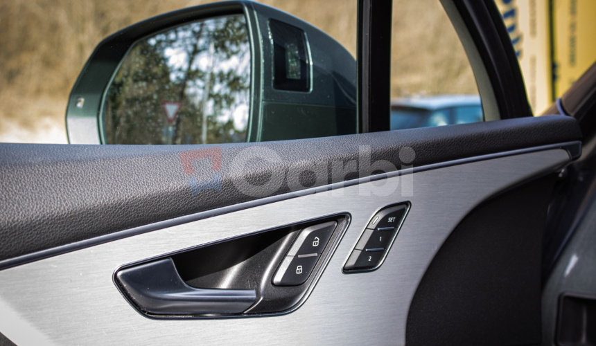 Audi Q7 50 TDI MHEV Quattro Sline, 1. majiteľ, SK, natáčanie nápravy, softclose,laser