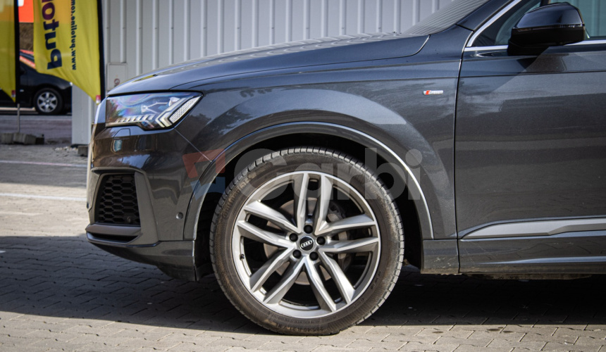 Audi Q7 50 TDI MHEV Quattro Sline, 1. majiteľ, SK, natáčanie nápravy, softclose,laser