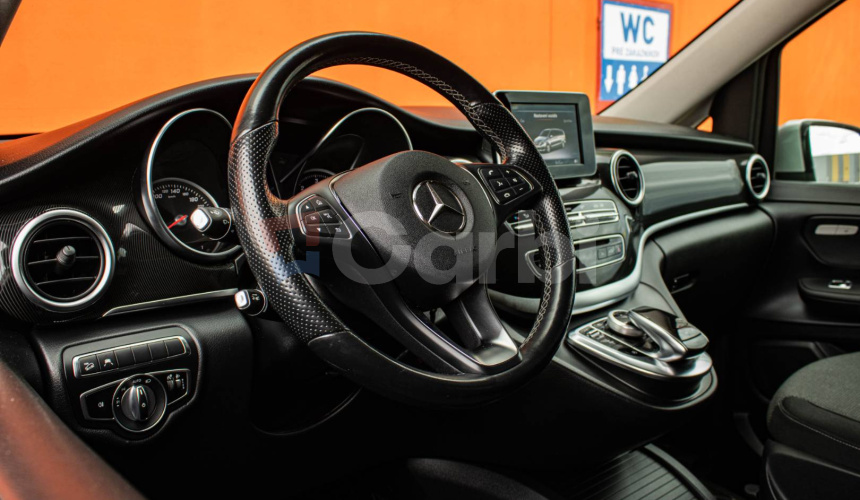 Mercedes-Benz V trieda 220D Lang 4x4, A/T, 8miest