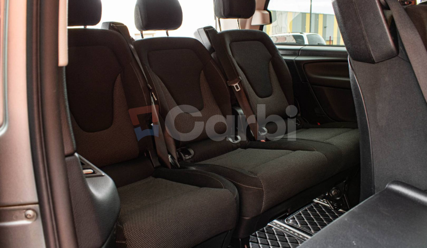 Mercedes-Benz V trieda 220D Lang 4x4, A/T, 8miest
