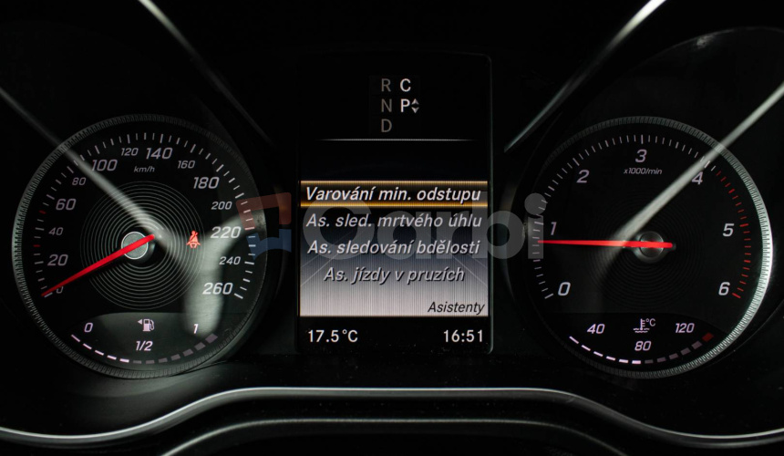Mercedes-Benz V trieda 220D Lang 4x4, A/T, 8miest