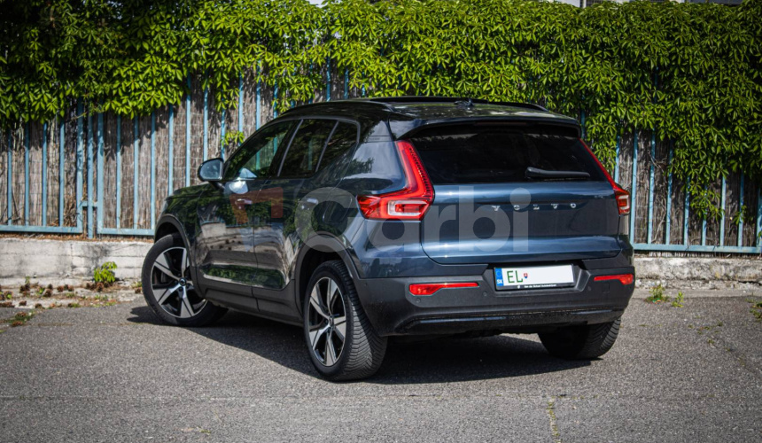 Volvo XC40 P8 Recharge R-Design, Pano, 360°kamera, Harman kardon, El. ťažné, DPH
