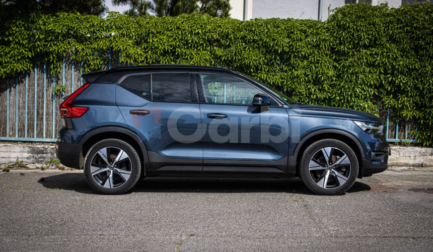Volvo XC40 P8 Recharge R-Design, Pano, 360°kamera, Harman kardon, El. ťažné, DPH
