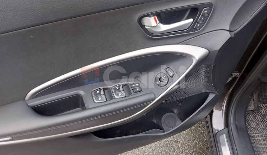 Hyundai Santa Fe 2.2 CRDi 4x4 Premium A/T