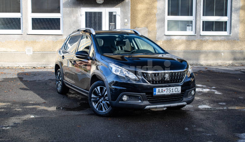 Peugeot 2008 1.2 PureTech 110 S&S Allure A/T