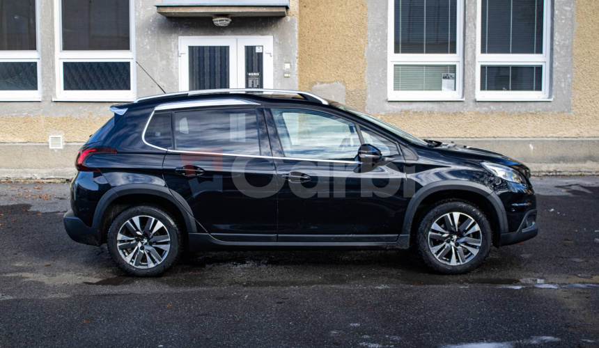 Peugeot 2008 1.2 PureTech 110 S&S Allure A/T