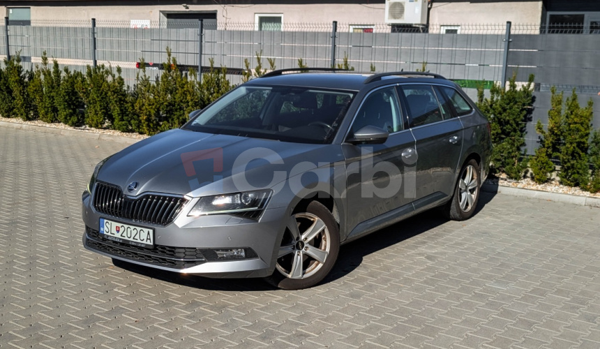 Škoda Superb combi 2.0 TDI 110kW, A6, 5d