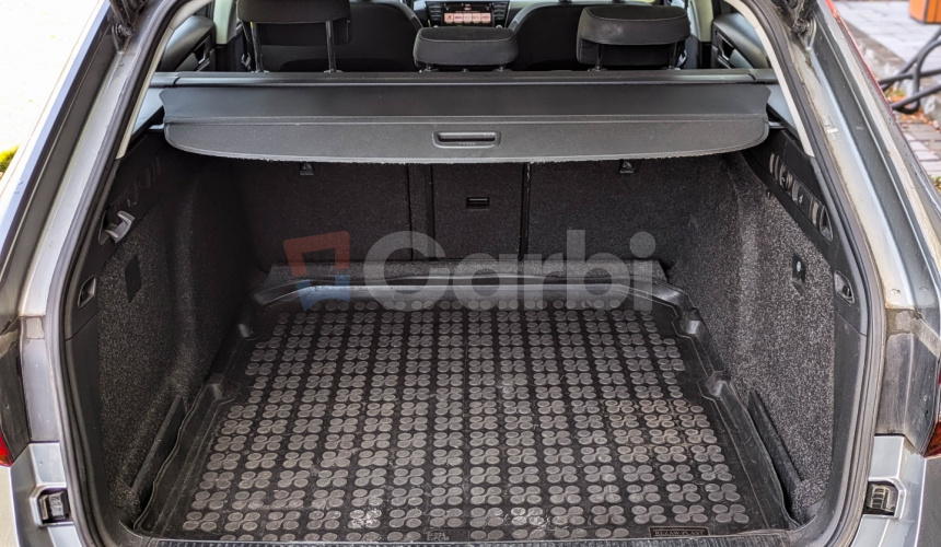 Škoda Superb combi 2.0 TDI 110kW, A6, 5d