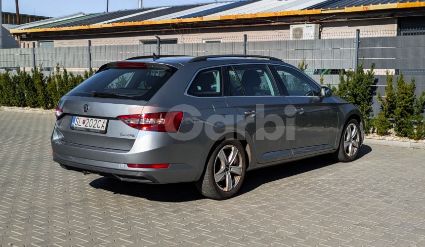 Škoda Superb combi 2.0 TDI 110kW, A6, 5d