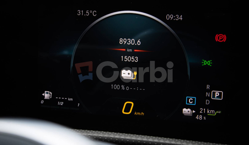 Mercedes-Benz A trieda 250 e AMG v záruke, MBUX, 1. Majiteľ, Slovenské, Garážované, DPH