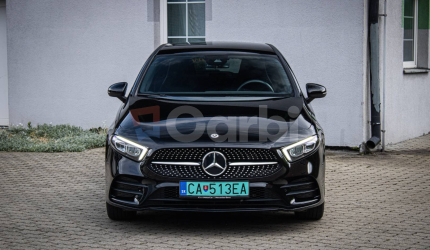 Mercedes-Benz A trieda 250 e AMG v záruke, MBUX, 1. Majiteľ, Slovenské, Garážované, DPH