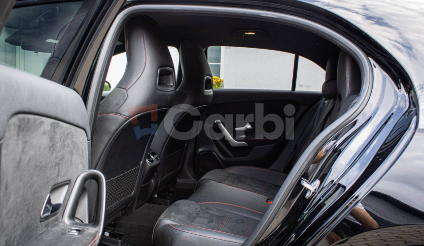 Mercedes-Benz A trieda 250 e AMG v záruke, MBUX, 1. Majiteľ, Slovenské, Garážované, DPH