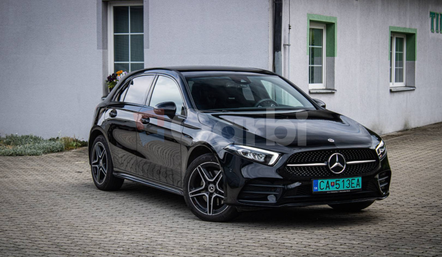 Mercedes-Benz A trieda 250 e AMG v záruke, MBUX, 1. Majiteľ, Slovenské, Garážované, DPH