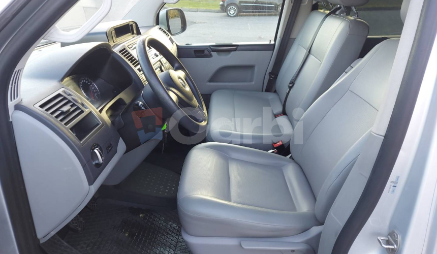 Volkswagen Caravelle 2.0 TDI LR Comfortline 4Motion