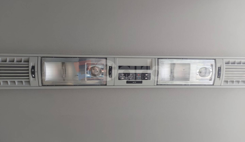 Volkswagen Caravelle 2.0 TDI LR Comfortline 4Motion