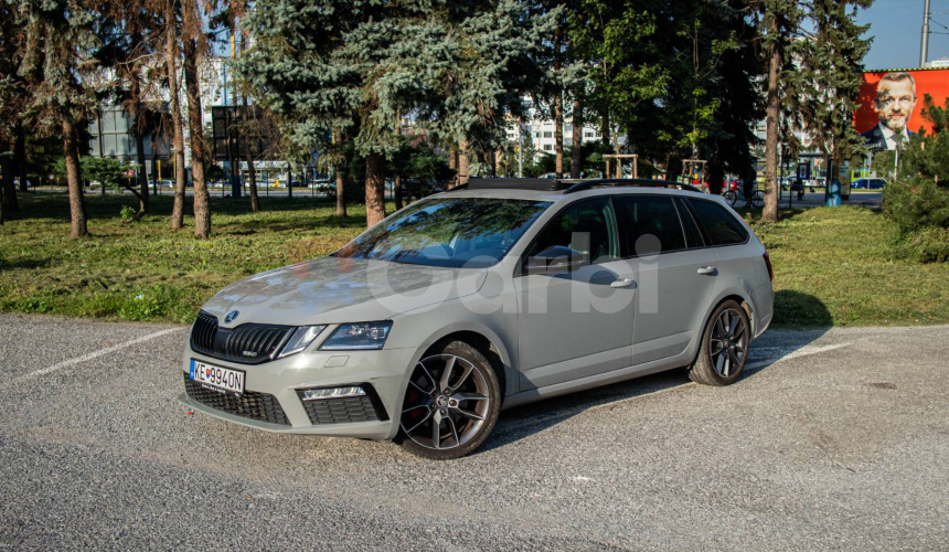 Škoda Octavia Combi 2.0 TDI RS DSG 4x4