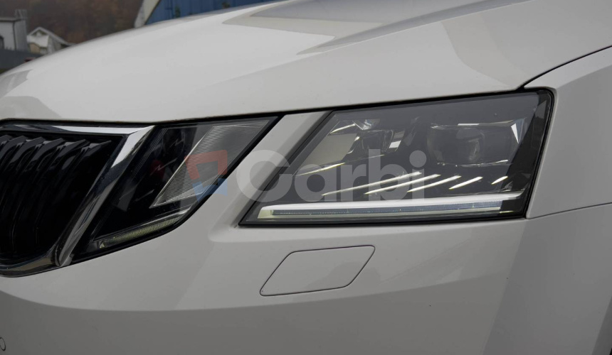 Škoda Octavia Combi 2.0 TSI Extra DSG