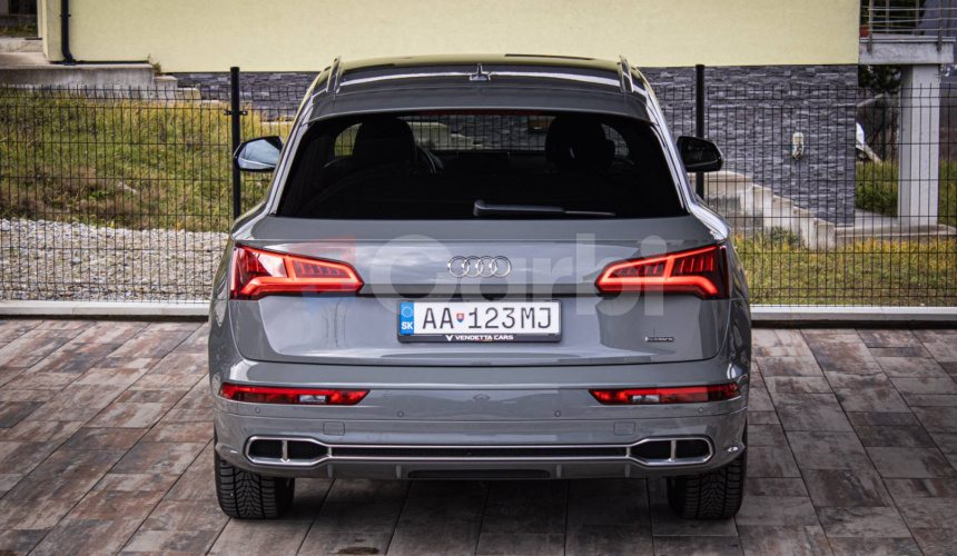 Audi Q5 50 TFSIe Sline Quattro PHEV, Vzduch, B&O sound, Záruka, nelakované, el. ťažné