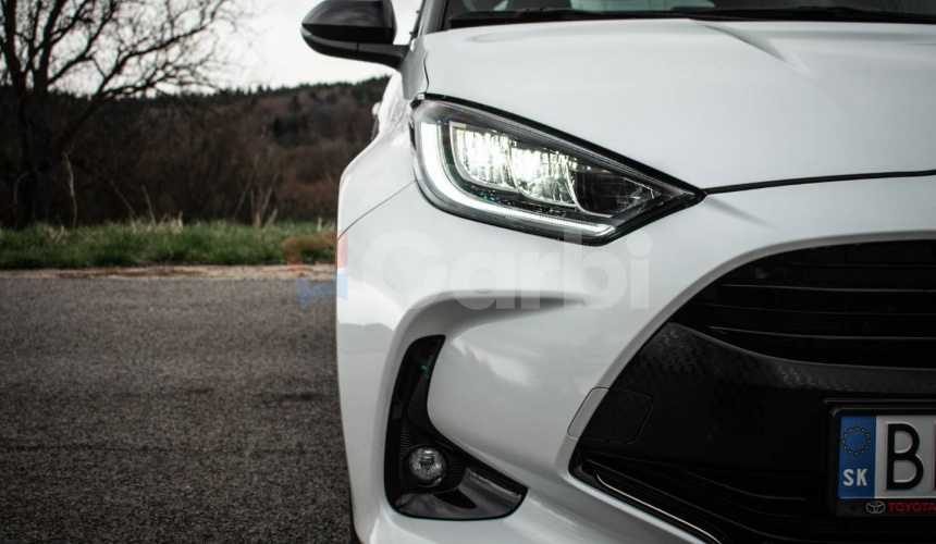 Toyota Yaris 1.5CVT Hybrid Selection Style