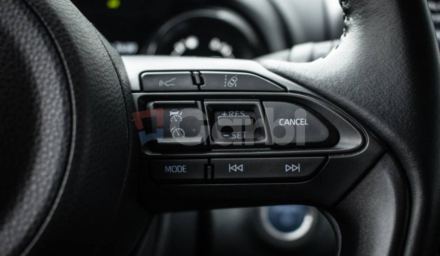 Toyota Yaris 1.5CVT Hybrid Selection Style