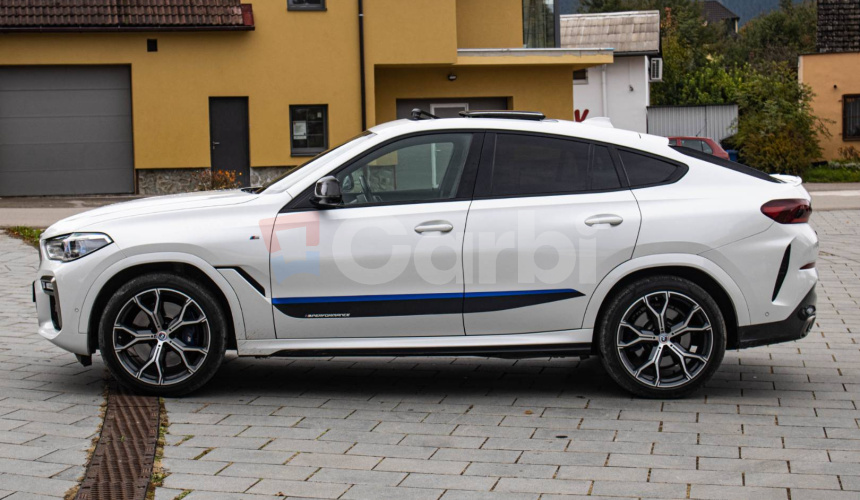 BMW X6 M50i soft close, first class packet, iconic glow, natáčanie zadnej nápravy
