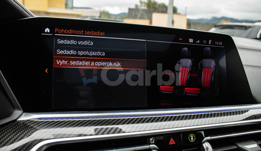 BMW X6 M50i soft close, first class packet, iconic glow, natáčanie zadnej nápravy