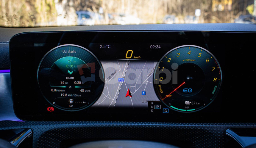 Mercedes-Benz CLA Shooting Brake 250e SB AMG, Burmester, Ambient, Servis grátis, Slovenské