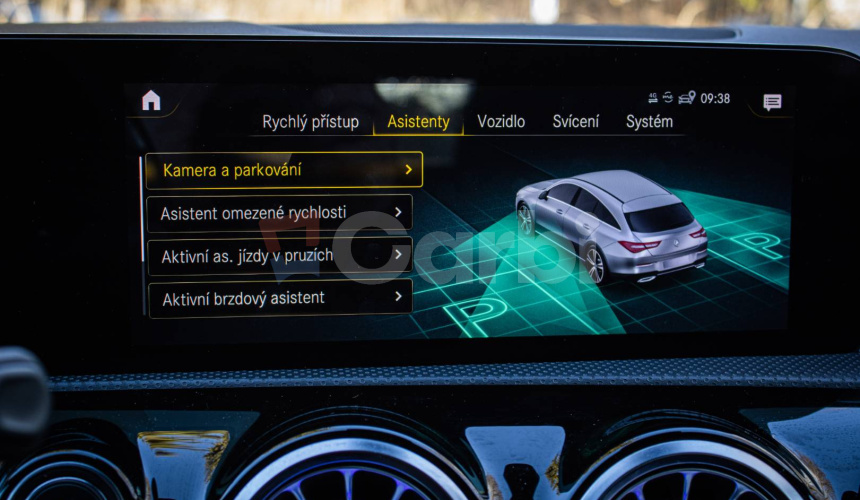 Mercedes-Benz CLA Shooting Brake 250e SB AMG, Burmester, Ambient, Servis grátis, Slovenské