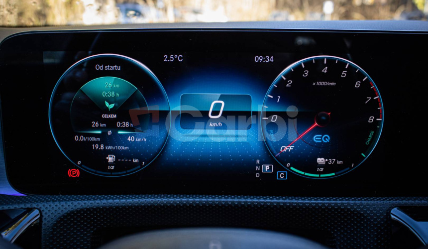 Mercedes-Benz CLA Shooting Brake 250e SB AMG, Burmester, Ambient, Servis grátis, Slovenské