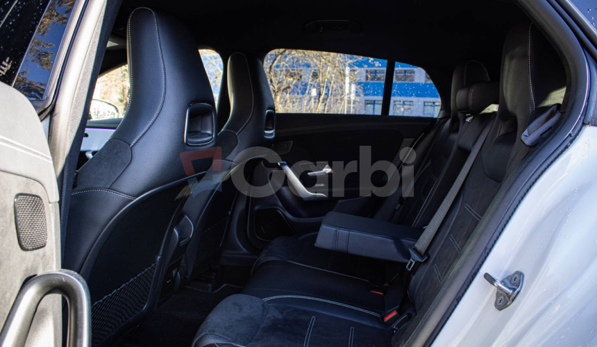 Mercedes-Benz CLA Shooting Brake 250e SB AMG, Burmester, Ambient, Servis grátis, Slovenské