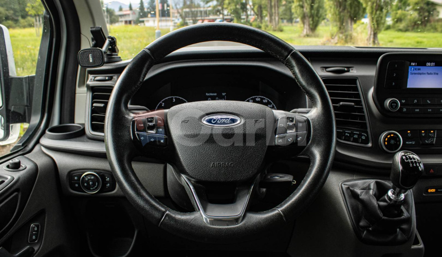 Ford Transit Custom 79kW M6, 9miest, 1. majiteľ, Nelakované, Nová STK