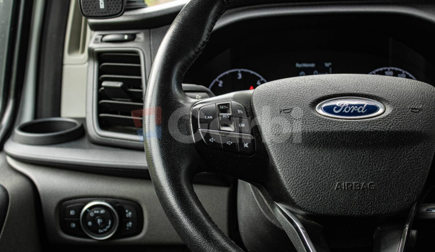 Ford Transit Custom 79kW M6, 9miest, 1. majiteľ, Nelakované, Nová STK