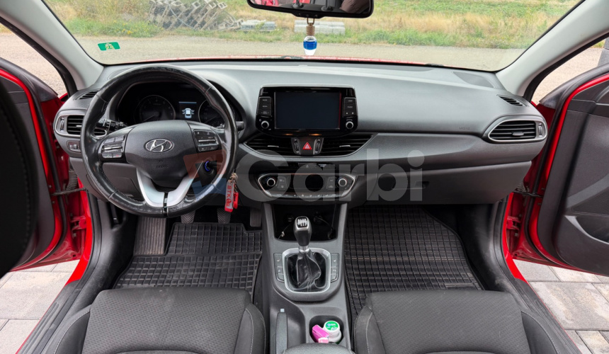 Hyundai i30 1.4 (73kw)