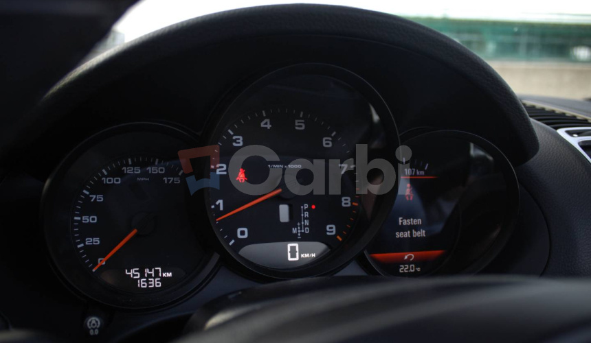 Porsche Boxster 2.7 AT7 (195kw)