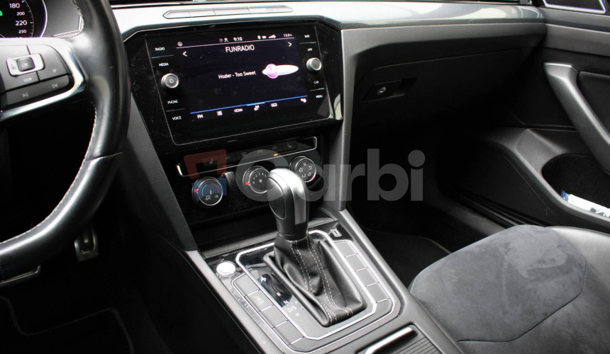 Volkswagen Arteon 2.0 TSI BMT R-Line DSG