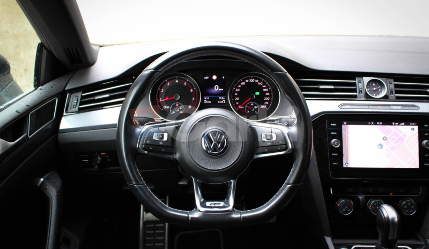 Volkswagen Arteon 2.0 TSI BMT R-Line DSG