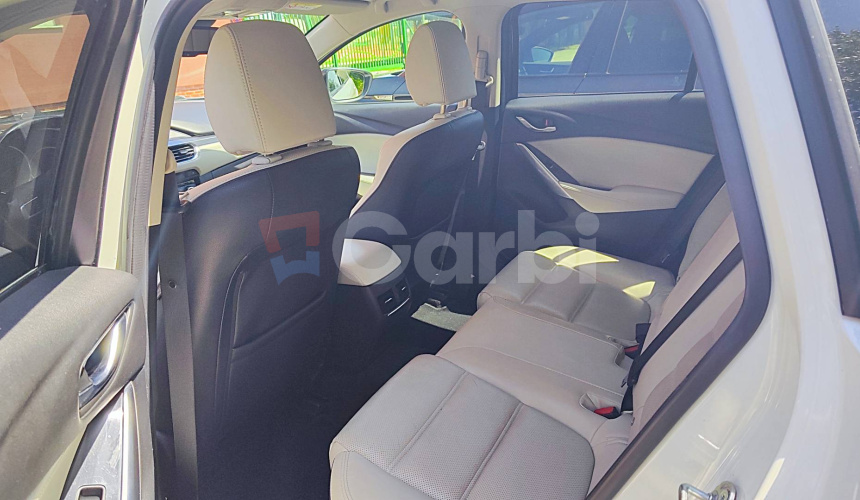 Mazda 6 Combi (Wagon) 6 2.2 Skyactiv-D Revolution TOP AWD