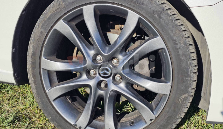 Mazda 6 Combi (Wagon) 6 2.2 Skyactiv-D Revolution TOP AWD