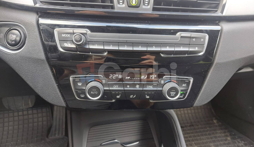 BMW X1 xDrive 20i A/T