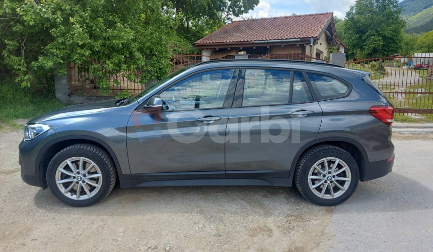 BMW X1 xDrive 20i A/T