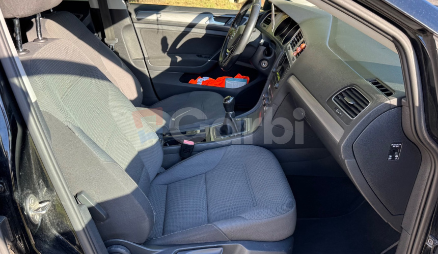 Volkswagen Golf 1.6 TDi 66kW MT/5